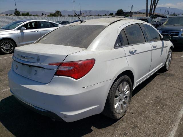 Photo 4 from auction – 2013 CHRYSLER 200 LX with VIN 1C3CCBAB3DN647229