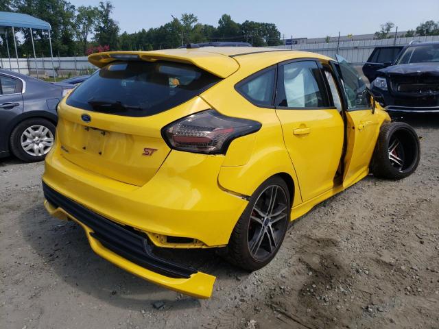 Photo 4 from auction – 2017 FORD FOCUS ST with VIN 1FADP3L9XHL332326