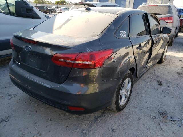 Zdjęcie 4 z aukcji – 2017 FORD FOCUS S z VIN 1FADP3E26HL316219