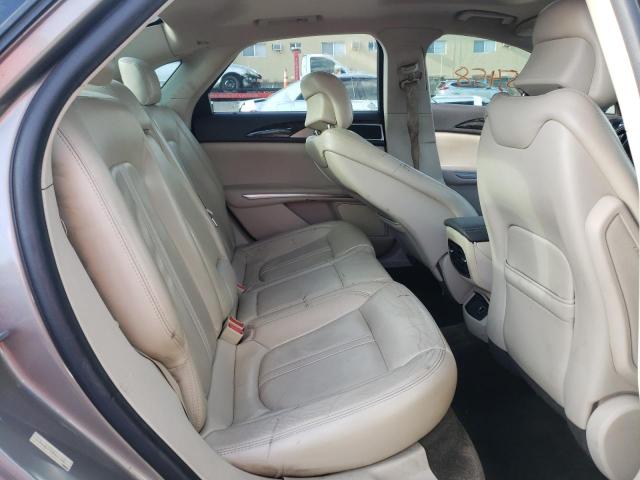 Photo 6 from auction – 2016 LINCOLN MKZ with VIN 3LN6L2G97GR607780