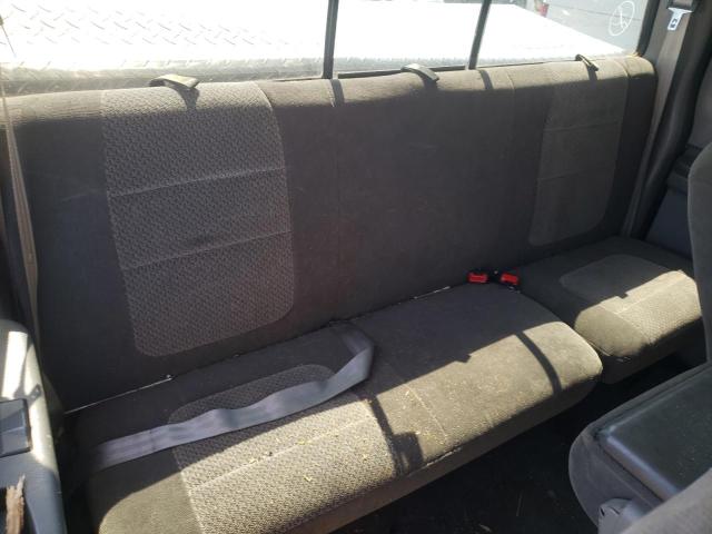 Photo 6 from auction – 2002 FORD F350 SUPER with VIN 1FTWX33S52EA07794