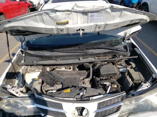 Photo 7 from auction – 2015 TOYOTA RAV4 XLE with VIN 2T3RFREV4FW265202