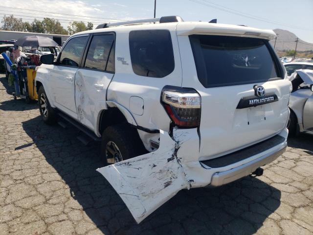Photo 3 from auction – 2018 TOYOTA 4RUNNER SR with VIN JTEBU5JR9J5562826