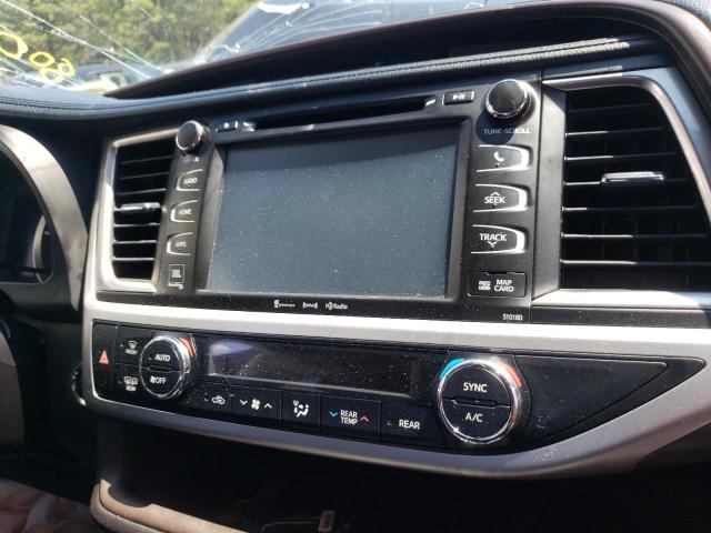 Photo 9 from auction – 2018 TOYOTA HIGHLANDER with VIN 5TDDZRFHXJS800053