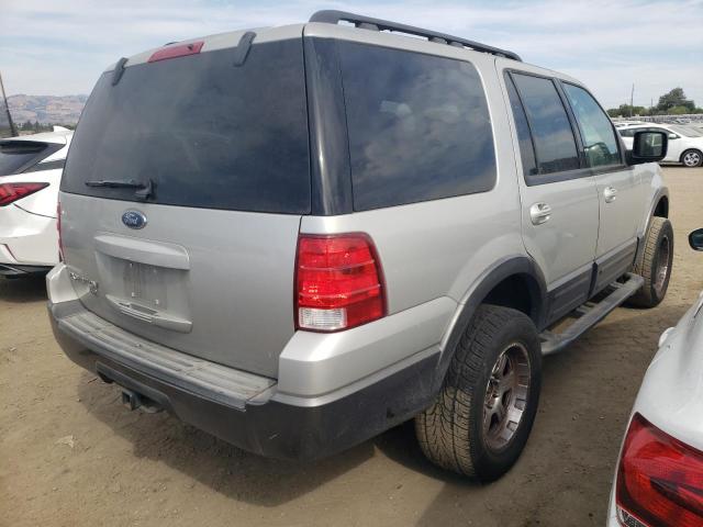 Photo 4 from auction – 2005 FORD EXPEDITION with VIN 1FMPU16525LA30565