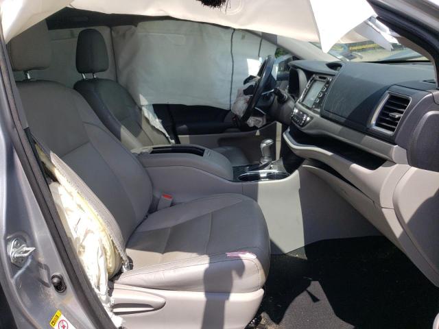 Photo 5 from auction – 2014 TOYOTA HIGHLANDER with VIN 5TDJKRFHXES061022