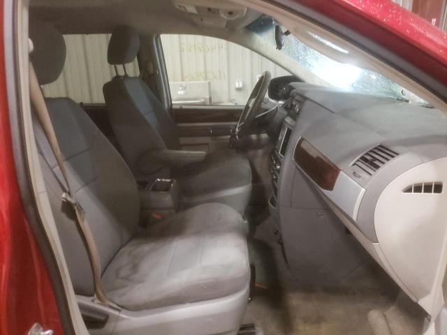 Photo 5 from auction – 2010 CHRYSLER TOWN & COU with VIN 2A4RR5D11AR127631