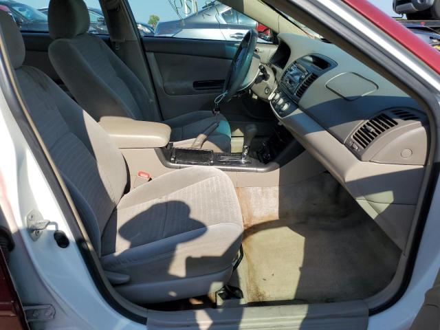 Photo 5 from auction – 2005 TOYOTA CAMRY LE with VIN 4T1BE32K25U432272