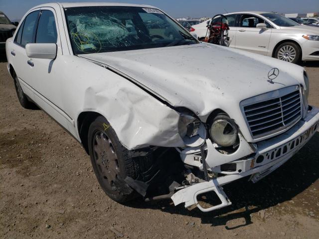 Photo 9 from auction – 1999 MERCEDES-BENZ E 320 with VIN WDBJF65H2XA859212