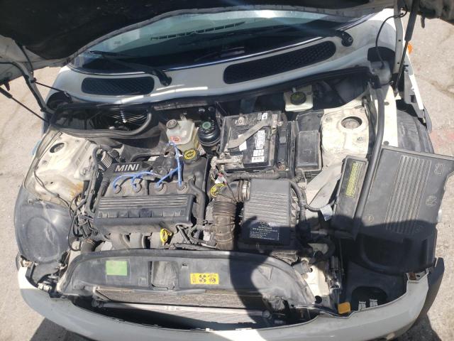 Photo 7 from auction – 2004 MINI COOPER with VIN WMWRC33444TC49470
