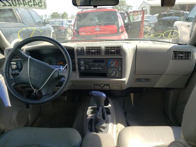 Photo 9 from auction – 1997 CHEVROLET BLAZER with VIN 1GNDT13W7V2158028