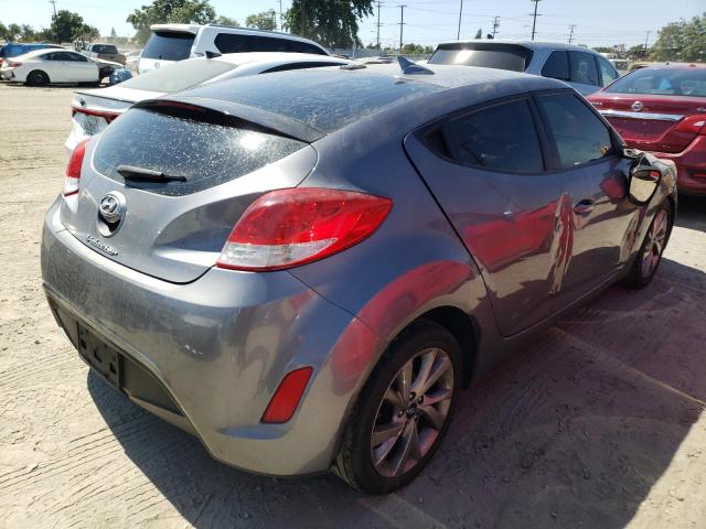 Photo 4 from auction – 2017 HYUNDAI VELOSTER with VIN KMHTC6AD9HU311743
