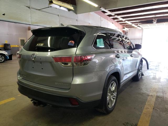 Photo 4 from auction – 2016 TOYOTA HIGHLANDER with VIN 5TDDKRFH3GS319252