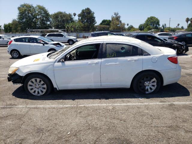Photo 9 from auction – 2013 CHRYSLER 200 LX with VIN 1C3CCBAB3DN647229