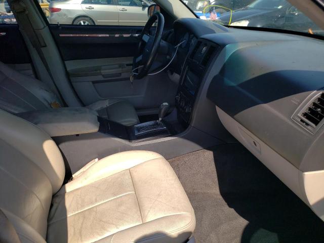 Photo 5 from auction – 2005 CHRYSLER 300 TOURIN with VIN 2C3AA53G25H685262