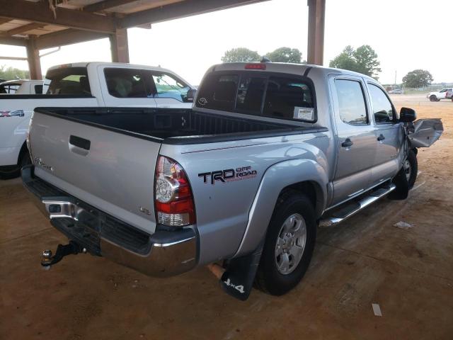 Photo 4 from auction – 2012 TOYOTA TACOMA DOU with VIN 5TFLU4ENXCX048727