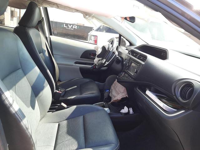 Photo 5 from auction – 2014 TOYOTA PRIUS C with VIN JTDKDTB38E1075505