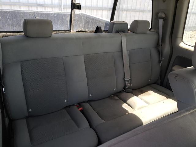 Photo 6 from auction – 2004 FORD F150 with VIN 1FTRX12W34NB69979