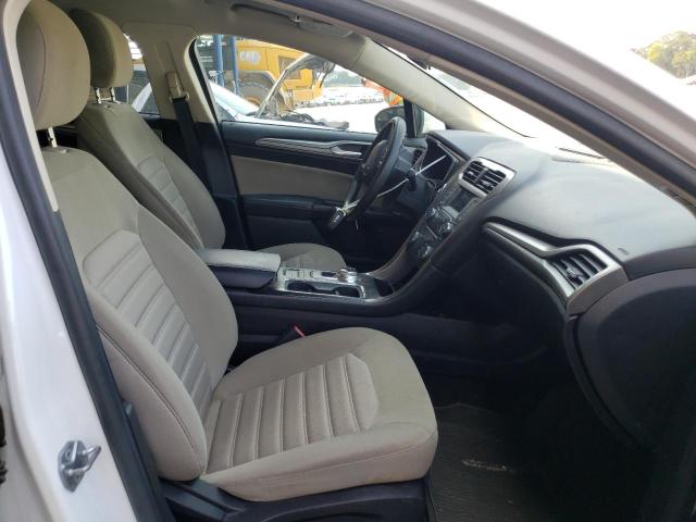 Photo 5 from auction – 2017 FORD FUSION S H with VIN 3FA6P0UU5HR286450