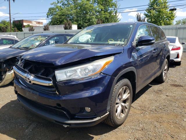 Photo 2 from auction – 2016 TOYOTA HIGHLANDER with VIN 5TDBKRFH5GS230662