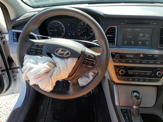 Photo 9 from auction – 2016 HYUNDAI SONATA SE with VIN 5NPE24AF6GH435421