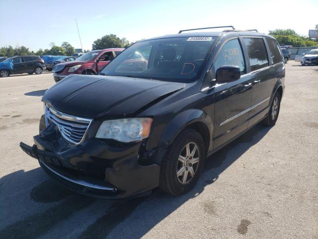 Photo 2 from auction – 2012 CHRYSLER TOWN & COU with VIN 2C4RC1BG1CR132984