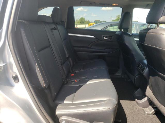 Photo 6 from auction – 2016 TOYOTA HIGHLANDER with VIN 5TDJKRFH8GS243417