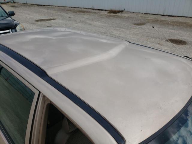 Photo 9 from auction – 1998 FORD ESCORT SE with VIN 1FAFP15P6WW147176