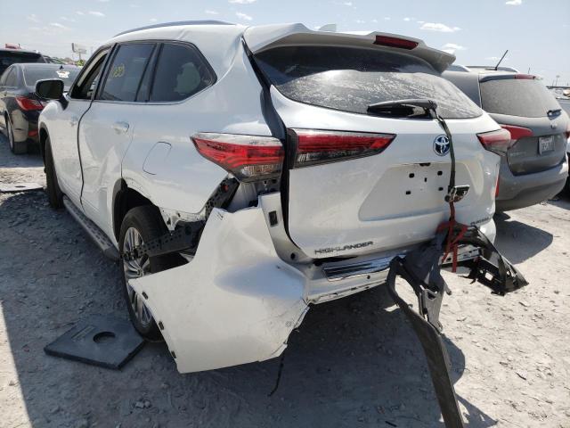 Photo 3 from auction – 2022 TOYOTA HIGHLANDER with VIN 5TDEBRCH0NS081768