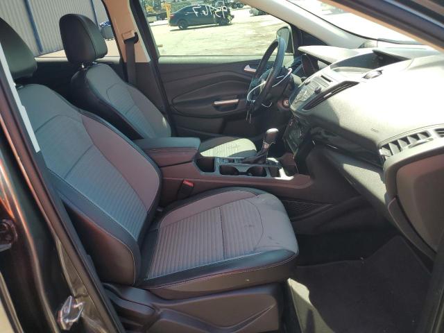Photo 5 from auction – 2017 FORD ESCAPE SE with VIN 1FMCU0GD1HUD24925