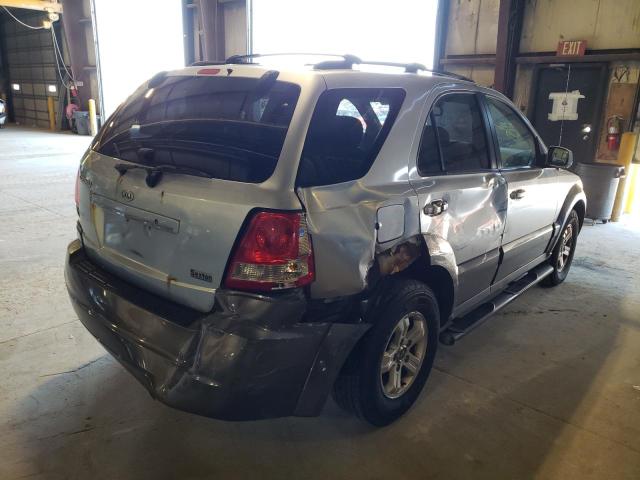 Photo 4 from auction – 2005 KIA SORENTO EX with VIN KNDJC733455426911