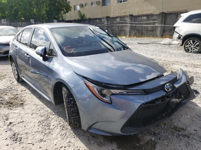TOYOTA COROLLA LE 2022 with VIN JTDEPMAE3NJ218048 - Photo from auction
