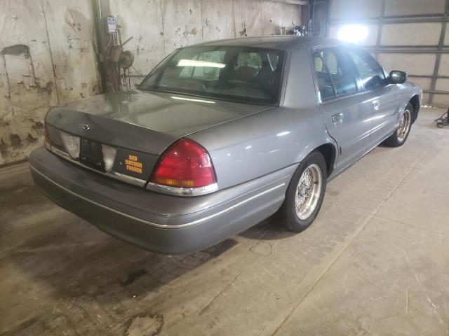 Photo 4 from auction – 1998 FORD CROWN VICT with VIN 2FAFP74W8WX103888