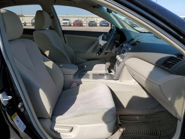 Photo 5 from auction – 2010 TOYOTA CAMRY BASE with VIN 4T4BF3EK6AR080998