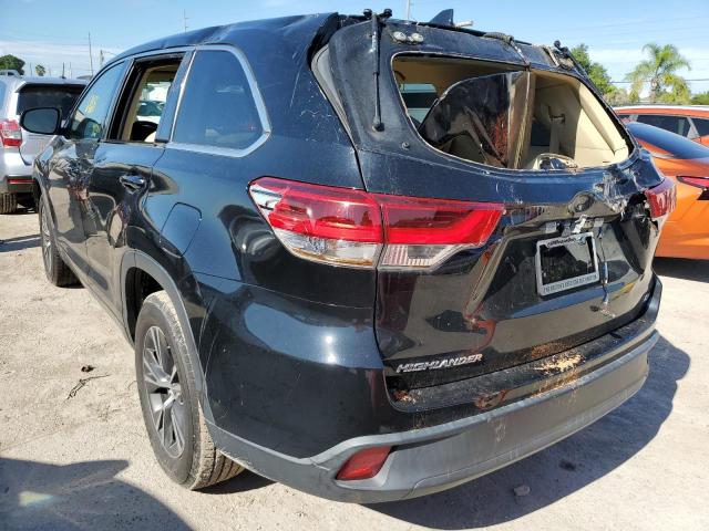 Photo 3 from auction – 2017 TOYOTA HIGHLANDER with VIN 5TDZZRFH0HS196206