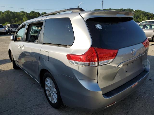 Photo 3 from auction – 2011 TOYOTA SIENNA XLE with VIN 5TDDK3DC0BS022372