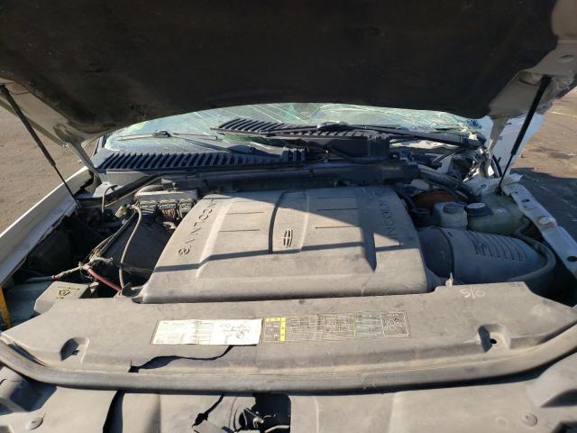 Photo 7 from auction – 2005 LINCOLN NAVIGATOR with VIN 5LMFU28555LJ07991