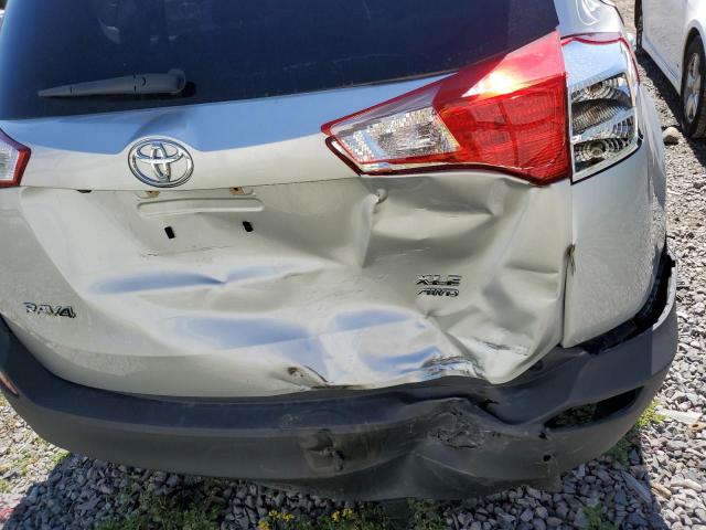 Photo 9 from auction – 2015 TOYOTA RAV4 XLE with VIN 2T3RFREV9FW321120