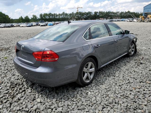 Photo 4 from auction – 2015 VOLKSWAGEN PASSAT S with VIN 1VWAT7A34FC111488
