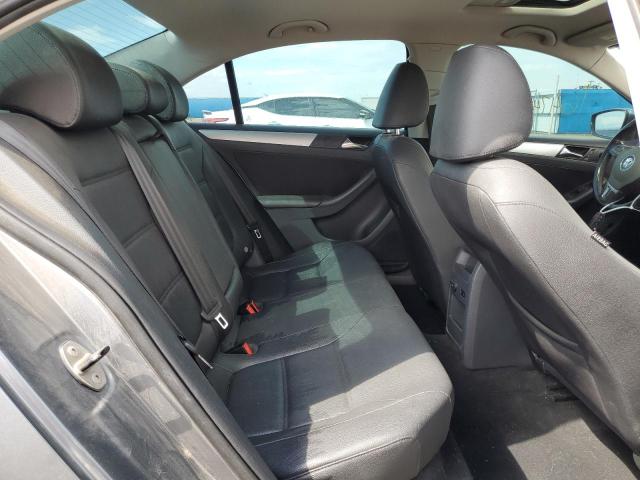 Photo 6 from auction – 2011 VOLKSWAGEN JETTA TDI with VIN 3VWLL7AJ0BM047353
