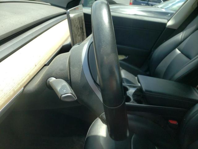 Photo 8 from auction – 2018 TESLA MODEL 3 with VIN 5YJ3E1EA8JF015208
