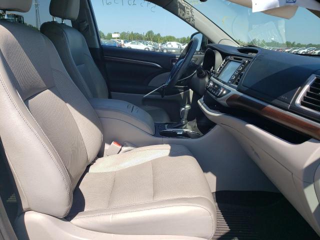 Photo 5 from auction – 2016 TOYOTA HIGHLANDER with VIN 5TDDKRFH7GS259458