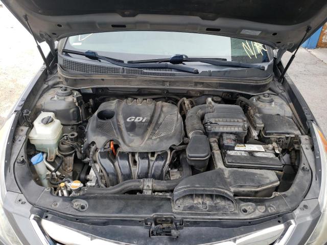 Photo 7 from auction – 2011 HYUNDAI SONATA SE with VIN 5NPEC4AC3BH115095