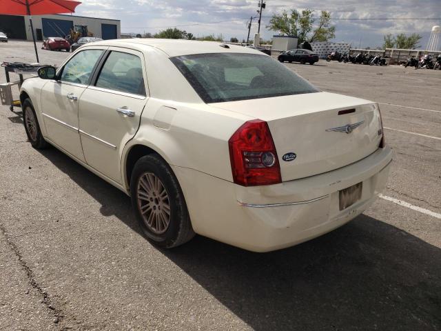Photo 3 from auction – 2010 CHRYSLER 300 TOURIN with VIN 2C3CA5CV8AH167075