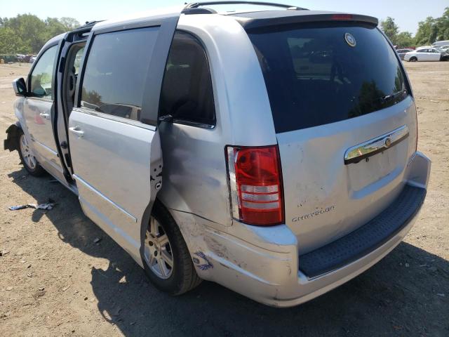 Photo 3 from auction – 2010 CHRYSLER TOWN & COU with VIN 2A4RR5D1XAR305407