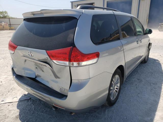 Photo 4 from auction – 2011 TOYOTA SIENNA XLE with VIN 5TDYK3DC2BS054760