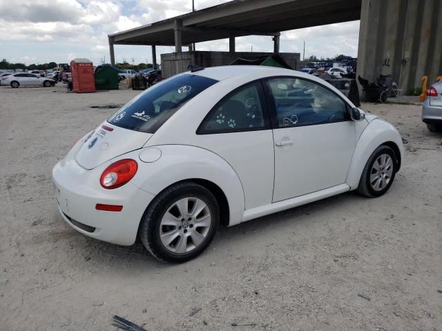 Photo 4 from auction – 2010 VOLKSWAGEN NEW BEETLE with VIN 3VWPW3AG6AM024776