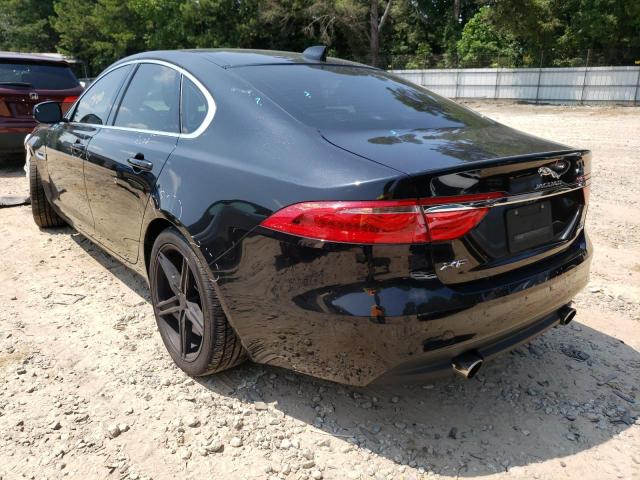 Photo 3 from auction – 2017 JAGUAR XF PRESTIG with VIN SAJBK4BV4HCY46727