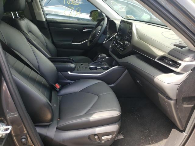 Photo 5 from auction – 2022 TOYOTA HIGHLANDER with VIN 5TDGZRAH6NS118877