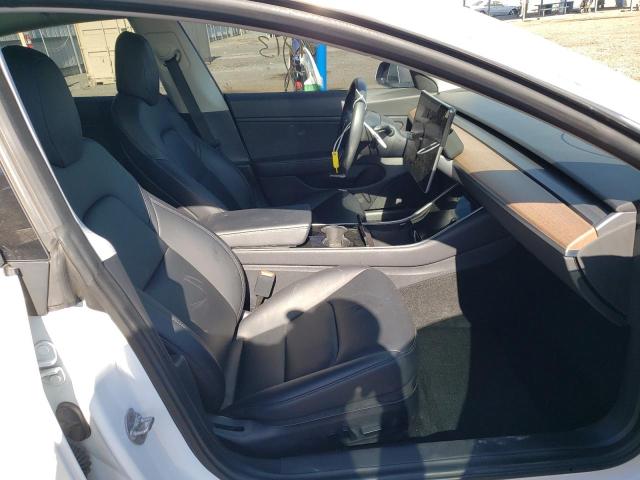 Photo 5 from auction – 2018 TESLA MODEL 3 with VIN 5YJ3E1EA4JF162366